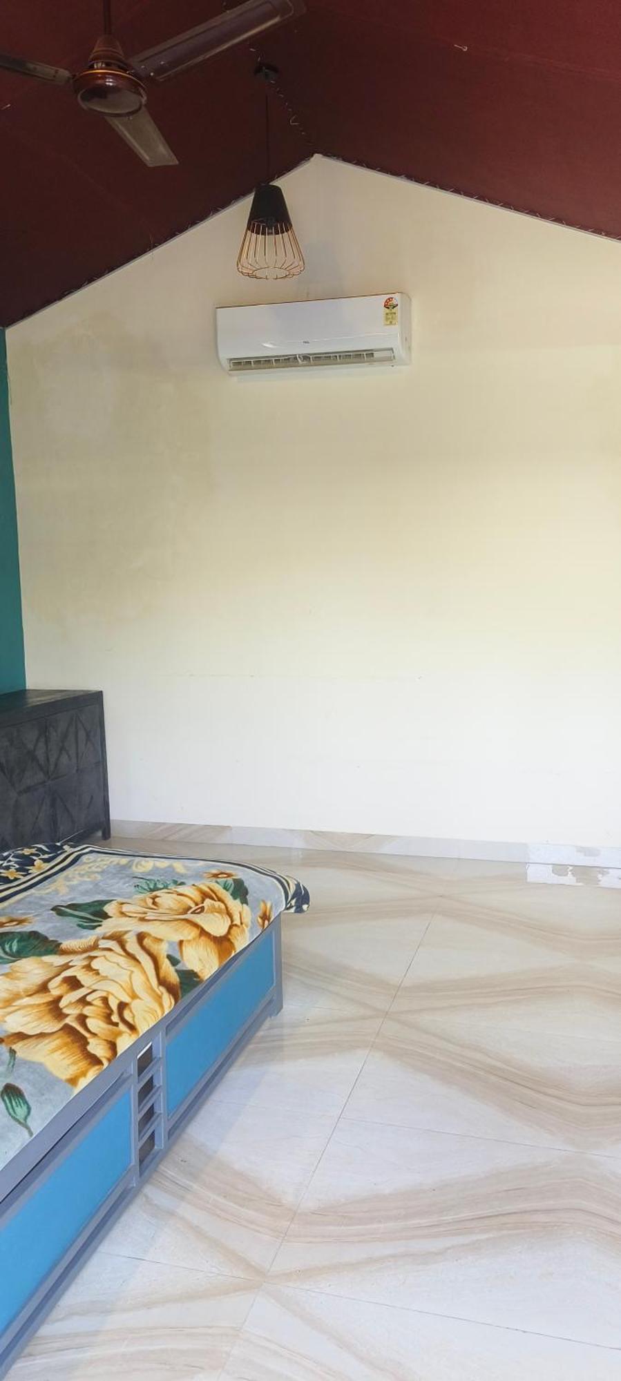 Long Drive Hotel And Resaurt Jaipur Bagian luar foto